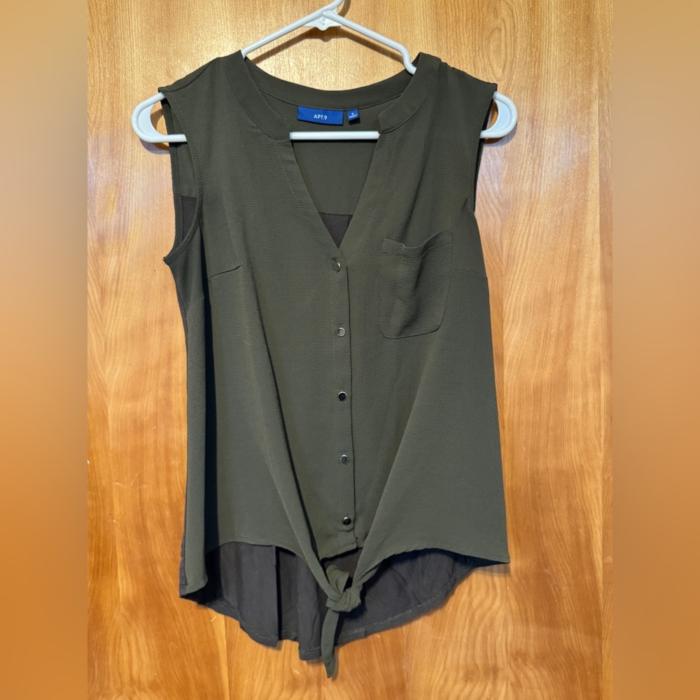 Apt. 9 Women's Dark Green Button-Front Blouse